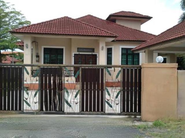 Bungalow for rent in Kota Bahru