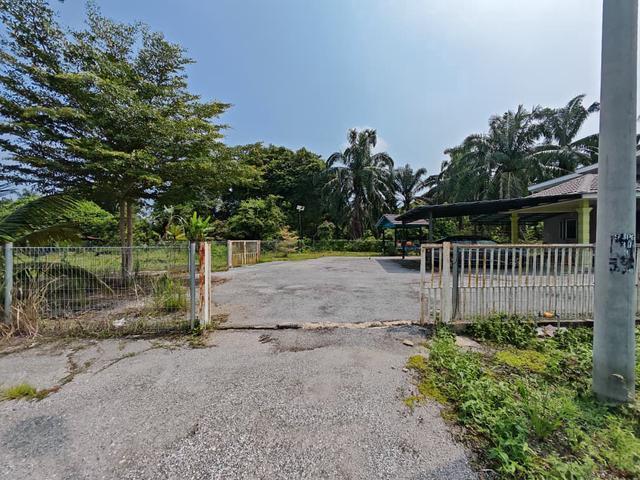 Bungalow for sale in Kampung Gajah, Perak Tengah