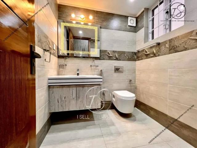 House for sale in Jinnah Super Market, اسلام آباد