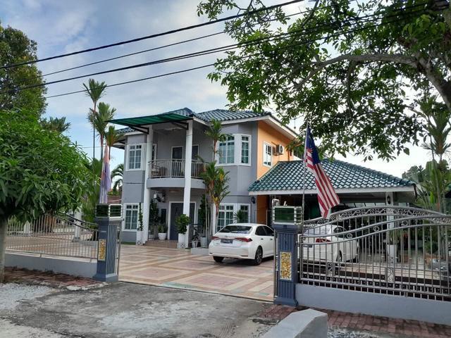 Bungalow for sale in Muar, Johor