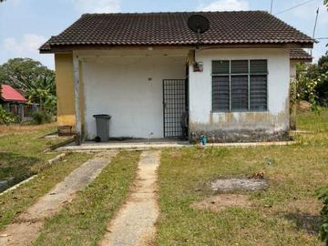 Bungalow for sale in Kulai, Johor