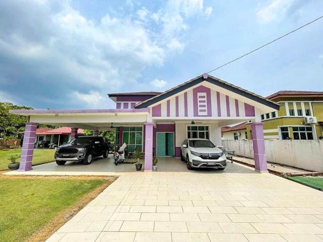 Bungalow for sale in Krubong, Malaka