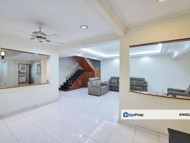 House for sale in Country Heights Damansara, Kuala Lumpur