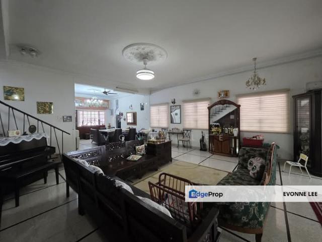House for sale in Country Heights Damansara, Kuala Lumpur