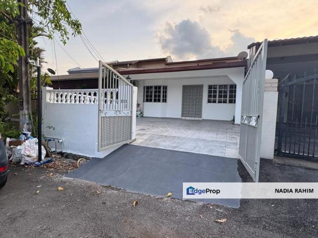 House for sale in Country Heights Damansara, Kuala Lumpur