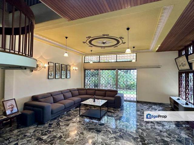 House for sale in Country Heights Damansara, Kuala Lumpur