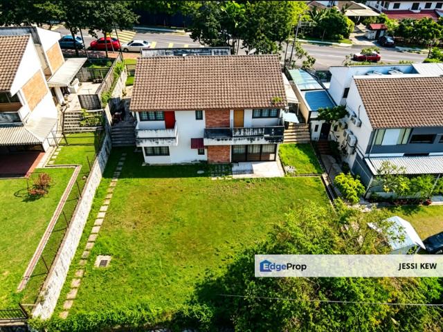 House for sale in Country Heights Damansara, Kuala Lumpur
