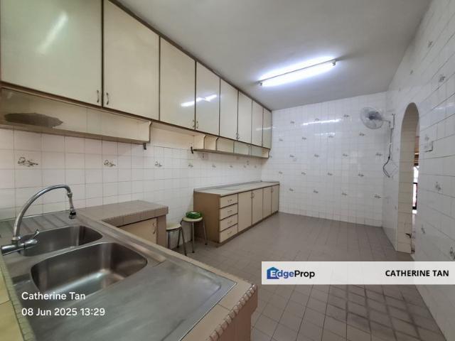 House for sale in Country Heights Damansara, Kuala Lumpur