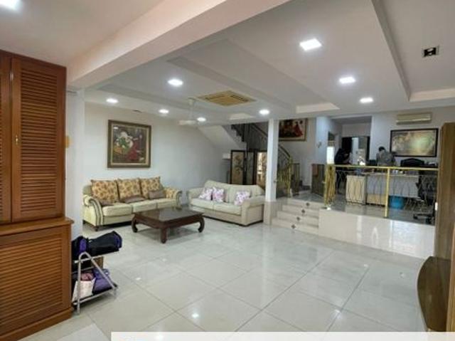 House for sale in Country Heights Damansara, Kuala Lumpur
