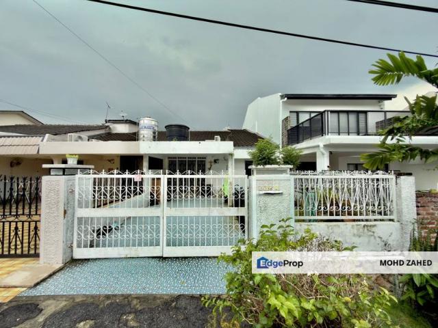 House for sale in Country Heights Damansara, Kuala Lumpur