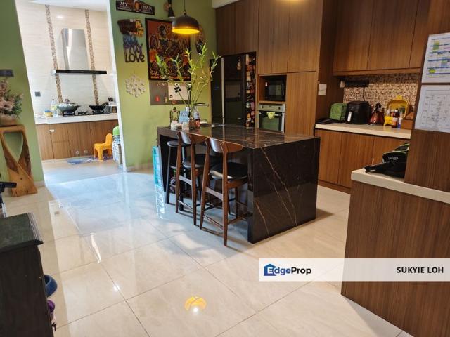 House for sale in Country Heights Damansara, Kuala Lumpur