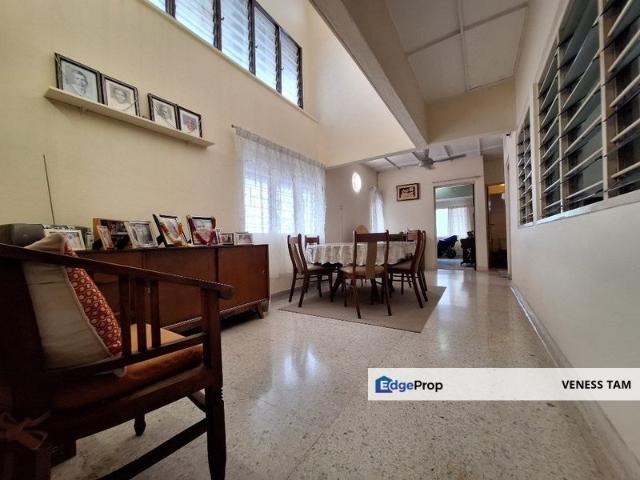 House for sale in Country Heights Damansara, Kuala Lumpur