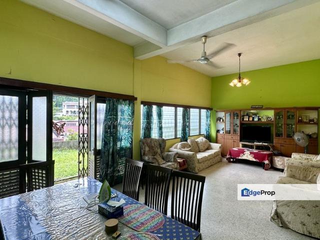 House for sale in Country Heights Damansara, Kuala Lumpur
