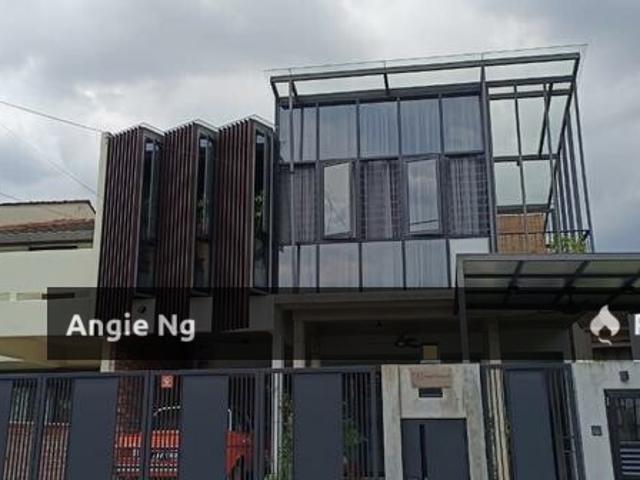 Terraced House for sale in Country Heights Damansara, Kuala Lumpur