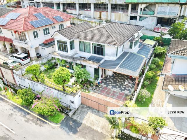 House for sale in Country Heights Damansara, Kuala Lumpur