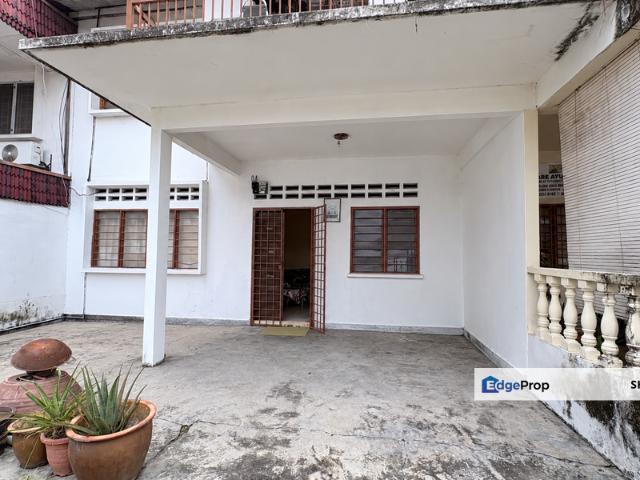 House for sale in Country Heights Damansara, Kuala Lumpur