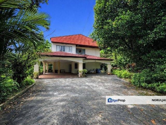 House for sale in Country Heights Damansara, Kuala Lumpur