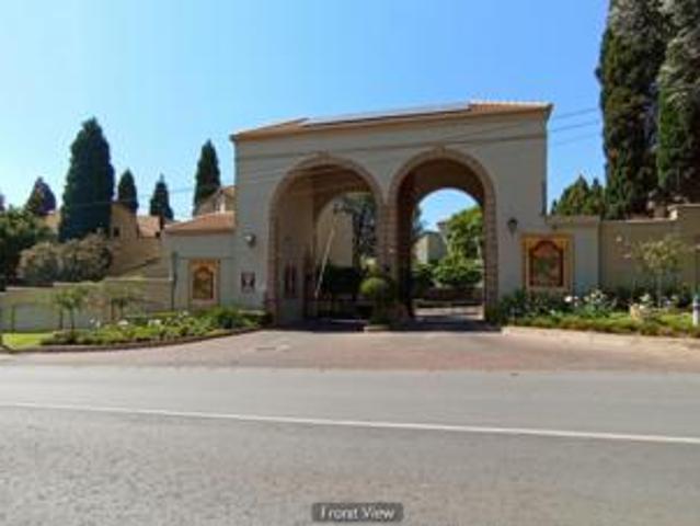 Townhouse for sale in Sandton, Gauteng