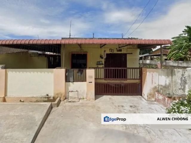 House for sale in Mukim 16, Tena