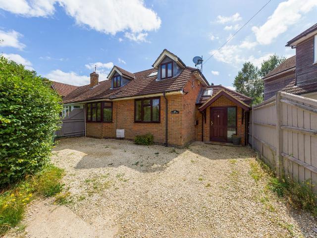 House for rent in Chepping Wycombe, Tylers Green