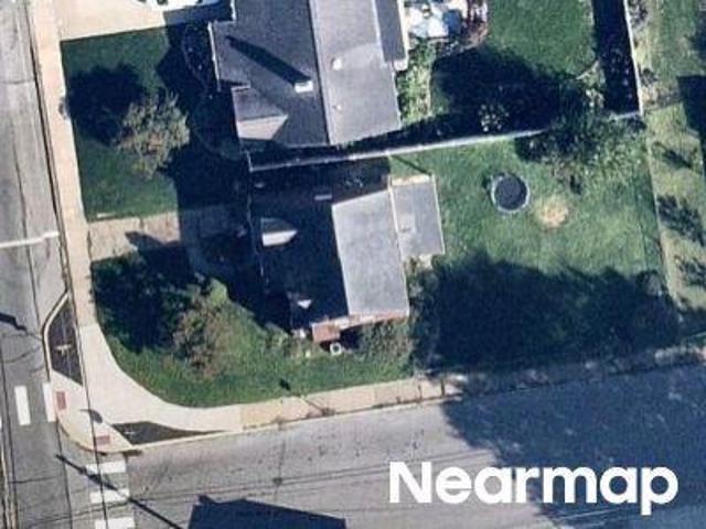 House for sale in Bridgeville, Pennsylvania