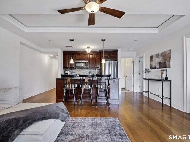 Condo for sale in New London, Connecticut