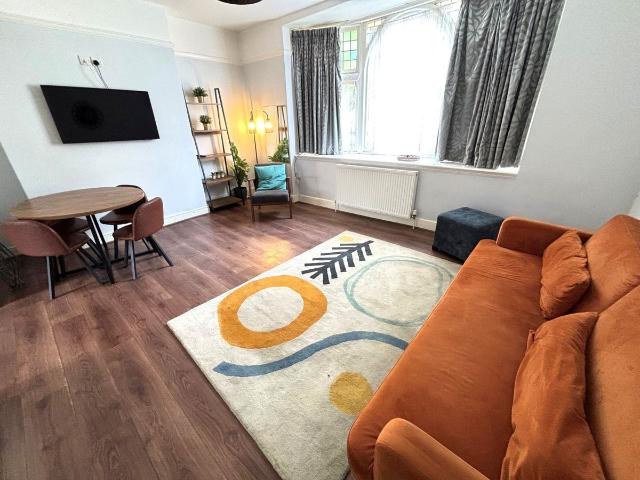 Apartment for rent in South Ashford, Ashford