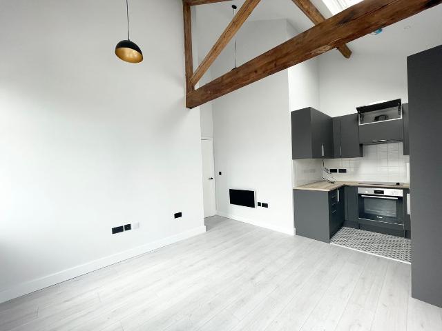 Apartment for rent in The Haulgh, Bolton
