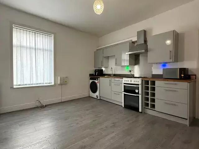 Apartment for rent in Openshaw, Manchester