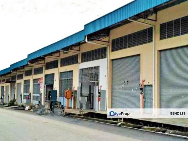 Warehouse for sale in Petaling, Alam Impian