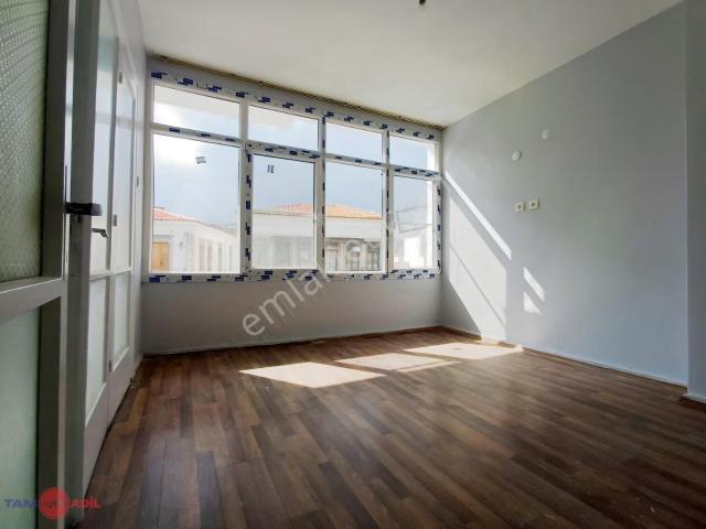 Bergama, İzmir içerisinde kiralık mülk