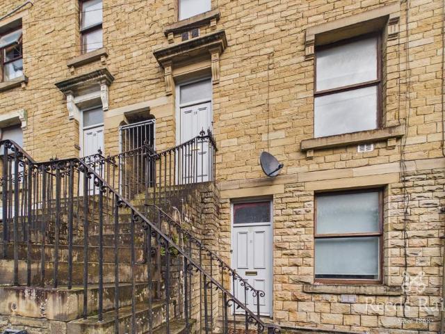 Apartment for rent in Huddersfield, West Yorkshire