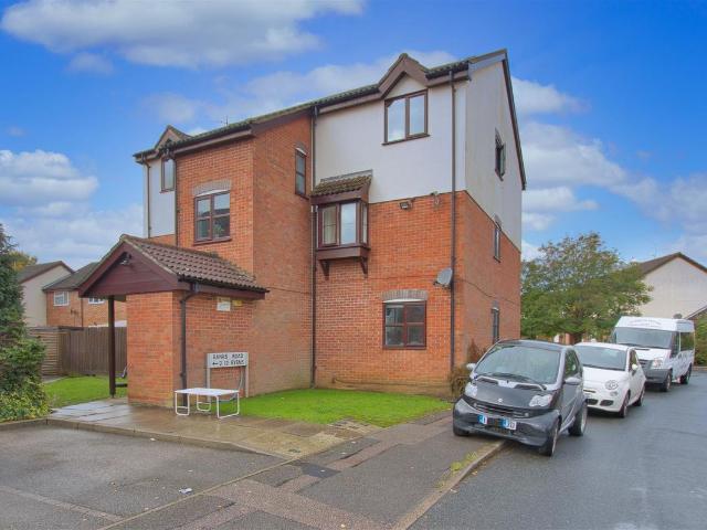 Apartment for rent in Borehamwood, Hertsmere