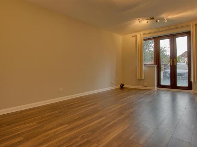 Apartment for rent in Elstree and Borehamwood, Borehamwood
