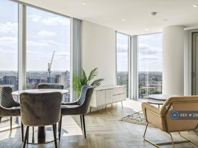 House for rent in City Centre, Salford
