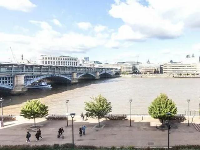 Apartment for rent in Greater London