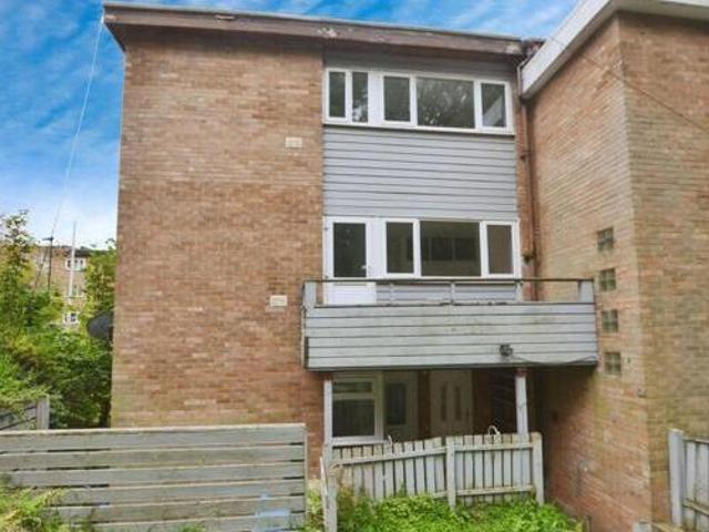 House for sale in Norfolk Park, South Yorkshire