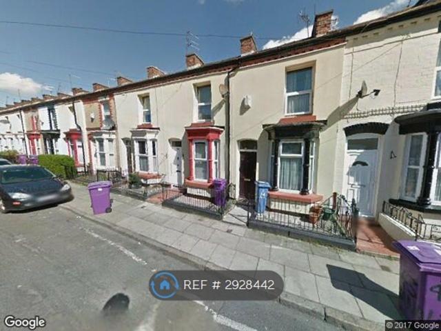 House for rent in Calderstones