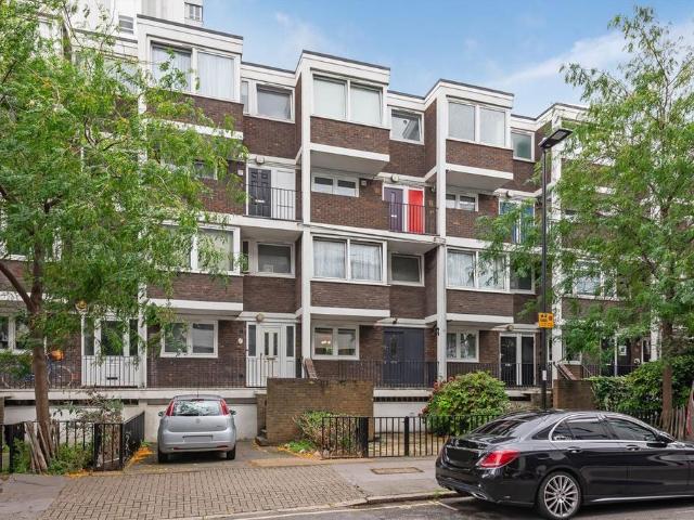 House for rent in Finsbury, Greater London