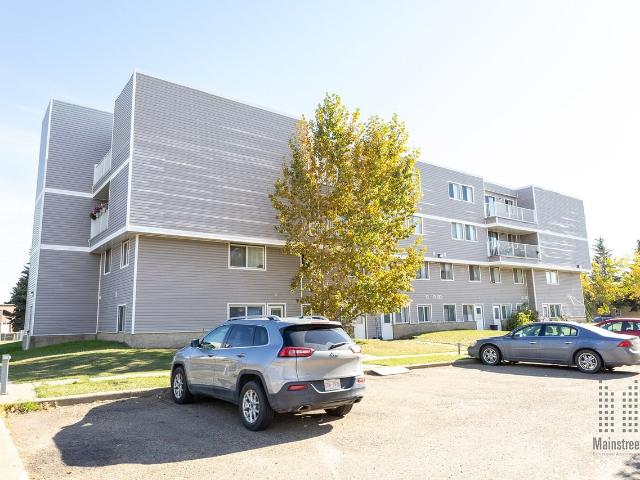 Apartment for rent in Wedgewood, Alberta