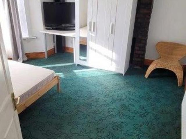 House for rent in Easton, Feckenham