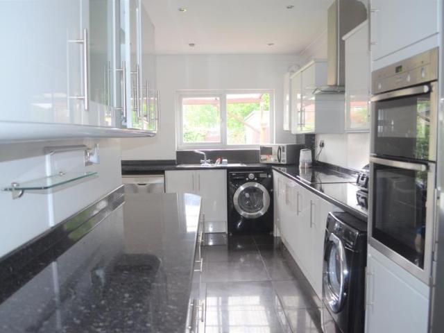 House for rent in Edmonton, Greater London