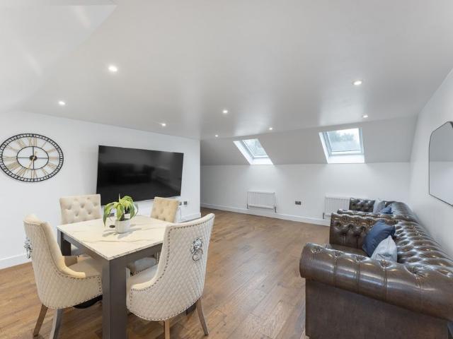 Apartment for rent in London Borough of Croydon, Purley