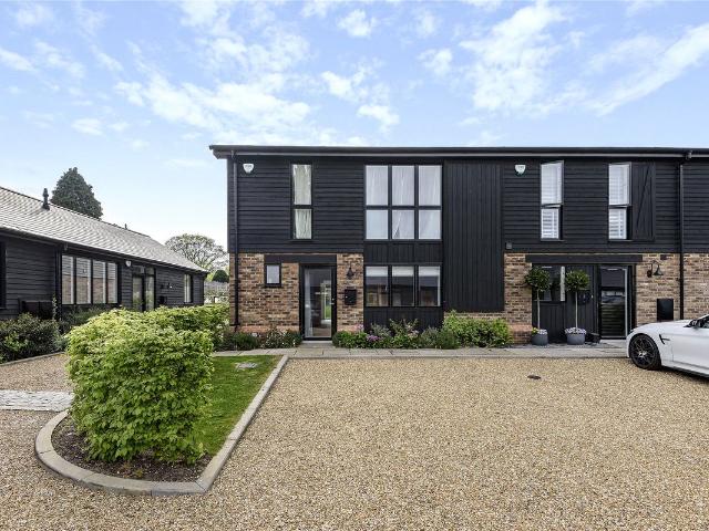 House for rent in Stansted, Bourne Vale