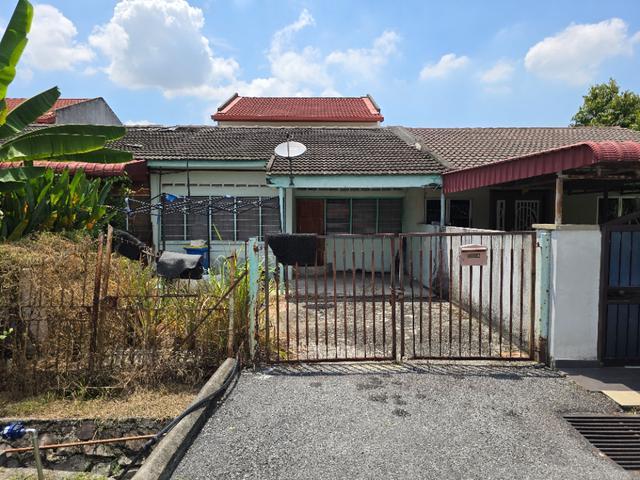 Terraced House for sale in Banting, Selangor