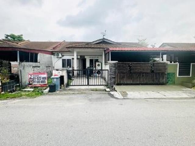 Terraced House for sale in Banting, Selangor