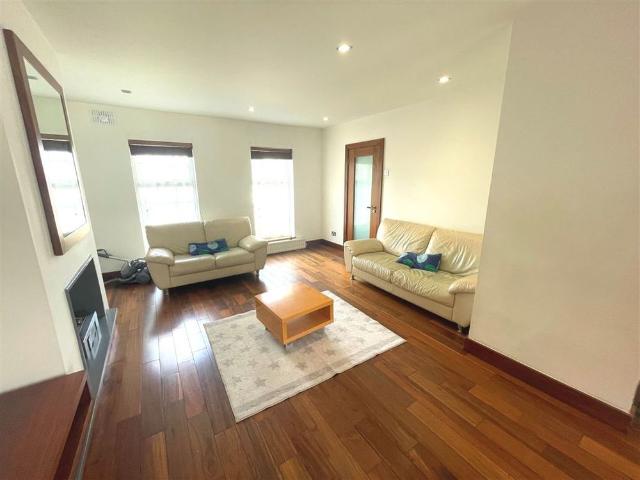 Apartment to rent in Blanchardstown, North Tipperary
