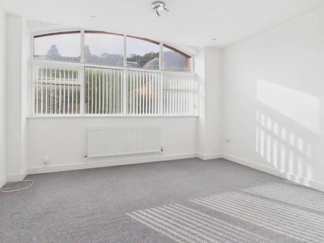 Apartment for rent in Morriston, Swansea
