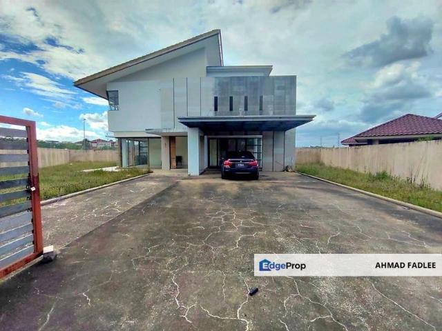 House for sale in Banyan Close, Majlis Perbandaran Kajang