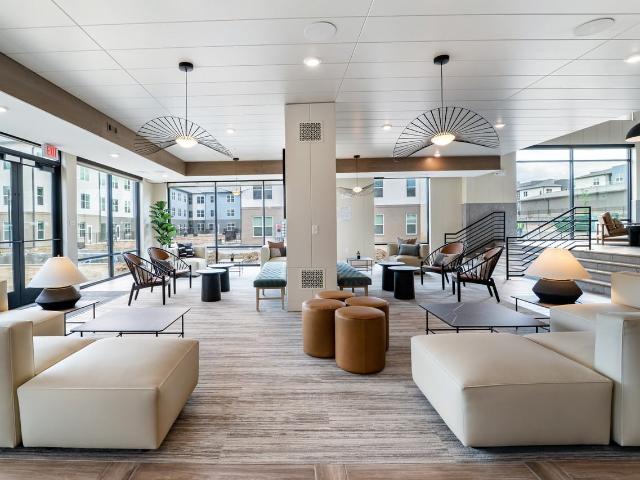 Apartment for rent in High Point, Aurora